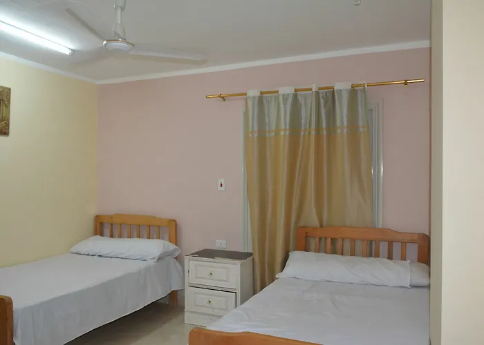 Happy Days Apartmanhotel