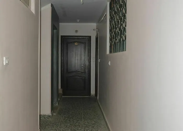Apartmanhotel Happy Days Gurdaka